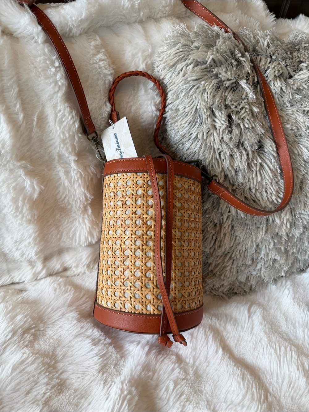 NWT Tommy Bahama Tan and Natural Woven Crossbody Bucket Bag